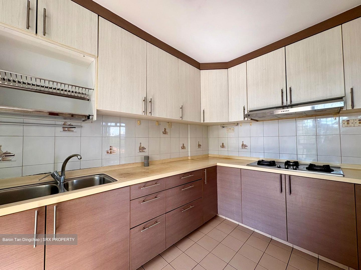 Park East (D15), Condominium #547722841